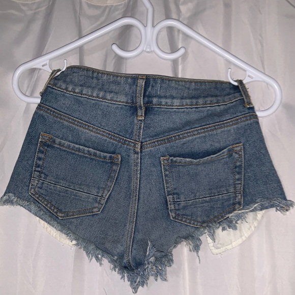 Kendall & Kylie Ripped Jean Shorts - Picture 2 of 2